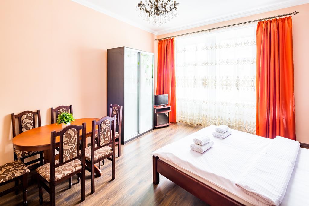 Avangard Anna Apartment Lviv Dış mekan fotoğraf